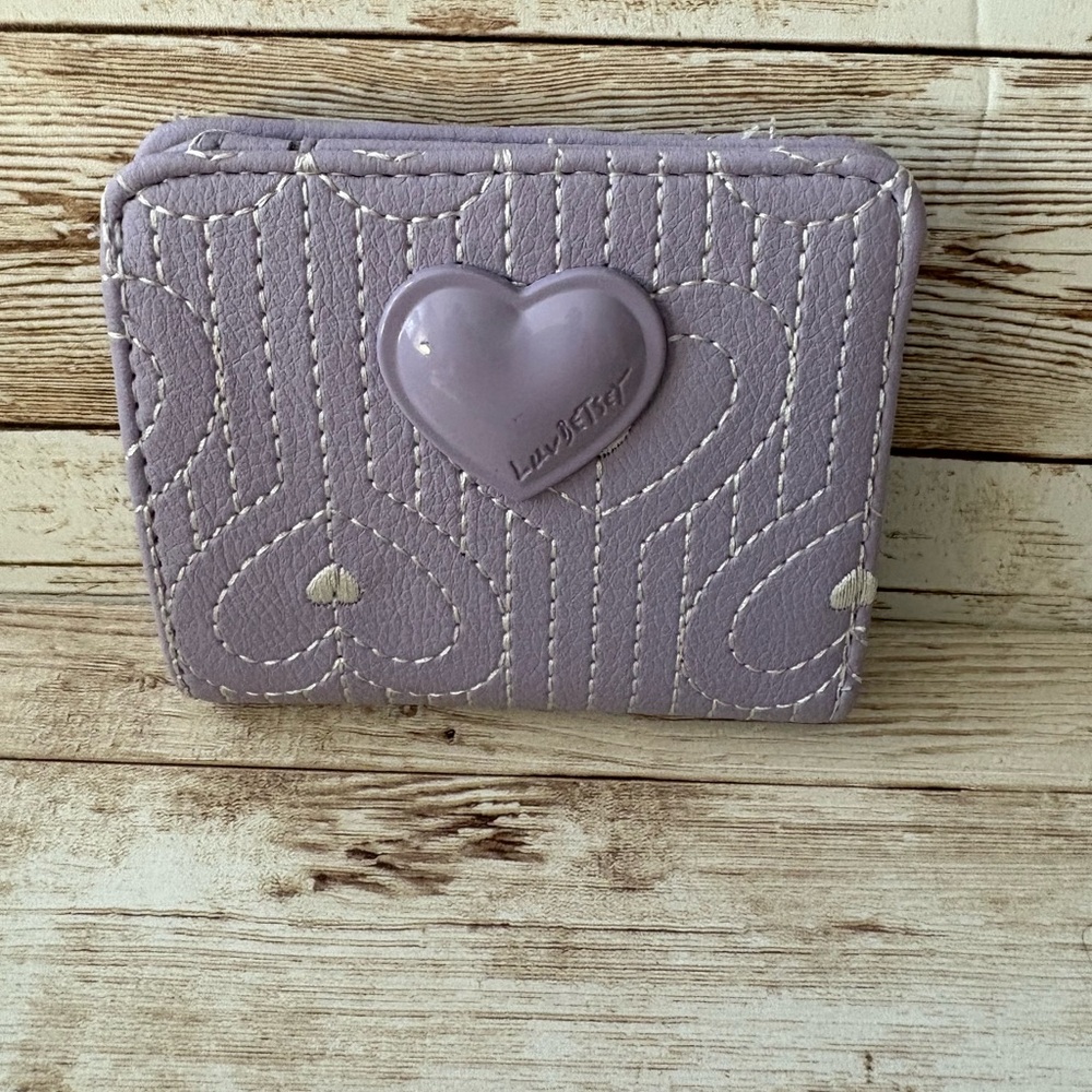 Betsey Johnson Lavender Small Heart Wallet